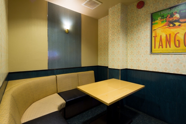 夜中を超えて始発待ち 朝まで遊ぶ天神の遊び場スポットまとめ Pathee パシー 夜中を超えて始発待ち 朝まで遊ぶ天神の遊び場スポットまとめ Pathee パシー